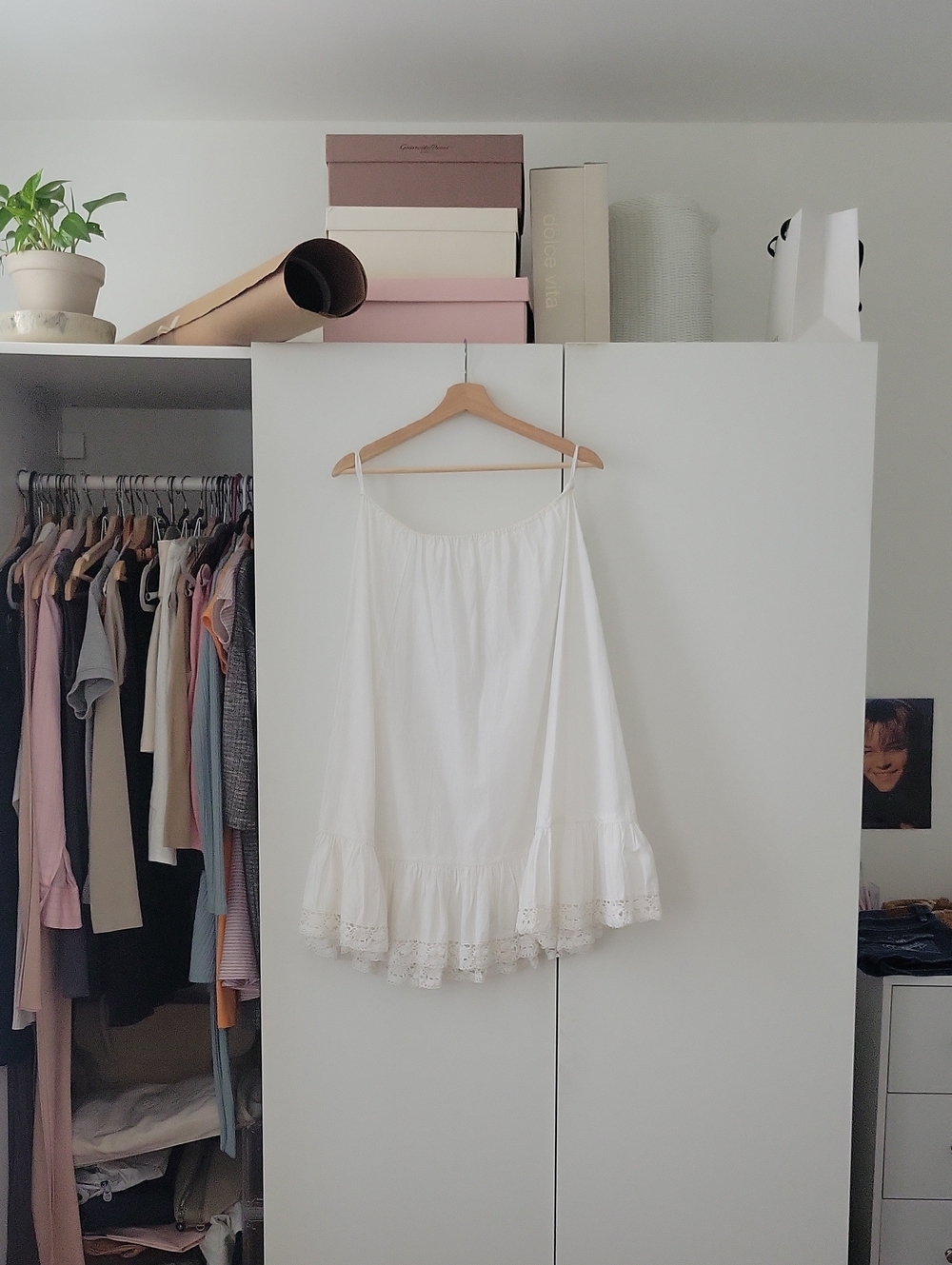 Laura Ashley VINTAGE 1980s White Eyelet-Trim Midi Skirt